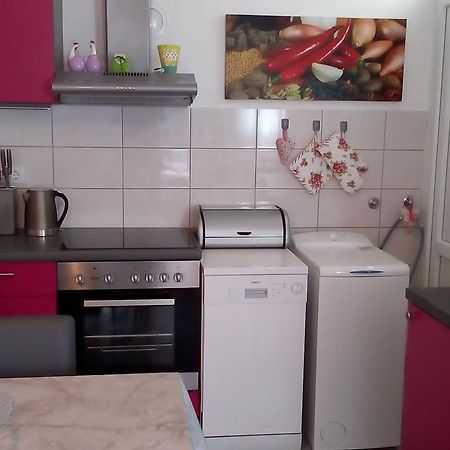 Apartment Masa Pirovac Kültér fotó
