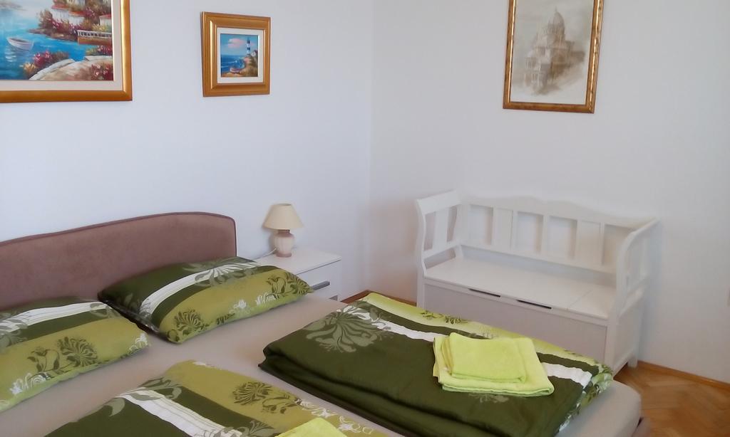 Apartment Masa Pirovac Kültér fotó